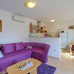 House In With Sea View, Air Conditioning, Wifi, Washing Machine 577-1